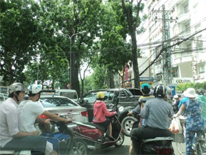 Heavy traffic on Ton Duc Thang Street in Ho Chi Minh City downtown. The nunber of HCMC road accidents has surge badly (Photo: Minh Tri)