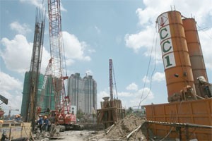 Many foreign-invested real estate projects have not been carried out in HCMC although investors have received investment permit for many years (Photo: Minh Tri)