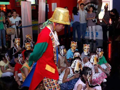 Từ sức hấp dẫn của phim, khán giả thiếu nhi rất thích trò chơi “hóa thân” thành các nhân vật trong Ice Age, Kungfu Panda... khi đến xem phim ở rạp.