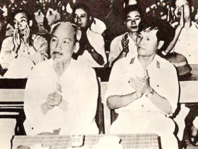 Thơ Tố Hữu về Đại tướng Nguyễn Chí Thanh