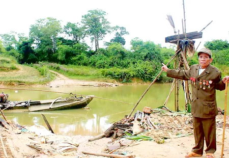 Bến phà Địa Lợi