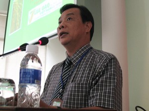 Soc Trang Province Chairman Nguyen Trung Hieu announces the 2011 Vietnam Rice Festival at a press conference in Ho Chi Minh City on August 16, 2011 (Photo: Tuong Thuy)
