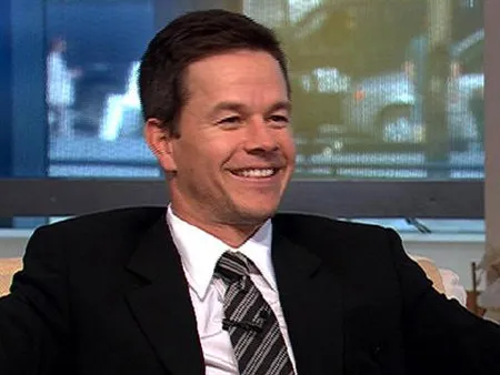 Mark Wahlberg thu nhập 28 triệu USD/năm