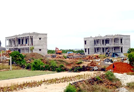 Trầy trật điện Lý Sơn