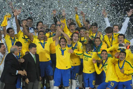 Đội tuyển Brazil mừng chiến thắng. Ảnh: AFP