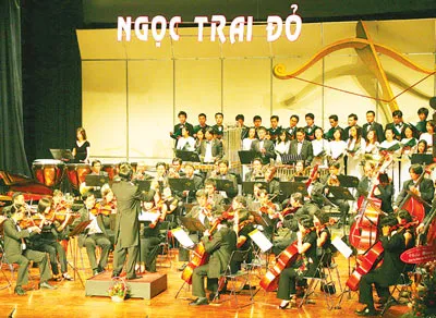 Những tồn tại ở Nhà hát Giao hưởng Nhạc Vũ kịch TPHCM: Lãng phí...