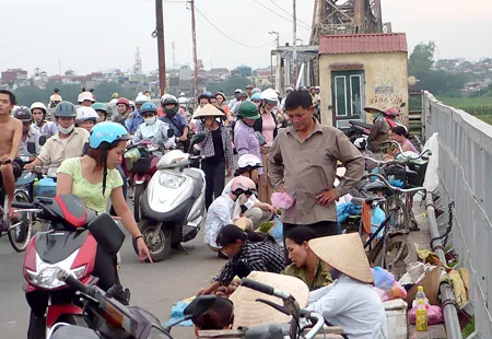 Hà Nội - Rào cản và sự phát triển