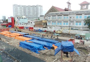View of works on a BT project in HCMC. Investors in HCMC contract to conduct BT projects and in exchange, the city will offer lands to them (Photo: Minh Tri)
