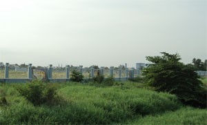 An industrial zone in the southern province of Binh Duong with a large abandoned area (Photo: Minh Tri)