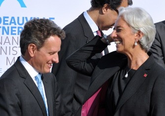 AFP - International Monetary Fund (IMF) managing director Christine Lagarde (R) speaks with US Treasury secretary Timothy Geithner (R) at the Palais du Pharo before a family photo of the G7 finance ministers and Deauville Partnership in Marseille