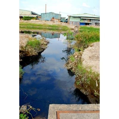 Waste water released after treatment at Tan Tao Industrial Zone. (Photo:SGGP)