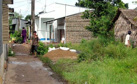 The alley to Thanh’s house where he was shot dead by dog thieves