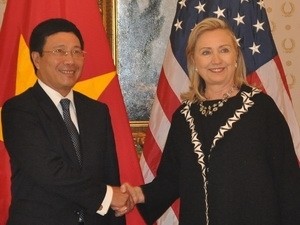 Vietnamese Foreign Minister Pham Binh Minh and US Secretary of State Hillary Clinton (Source: Vietnamplus)