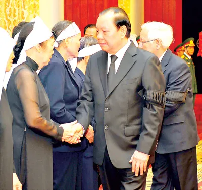 Bí thư Thành ủy TPHCM Lê Thanh Hải chia buồn cùng gia đình đồng chí Võ Chí Công