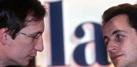 Thêm khó khăn cho Tổng thống Pháp