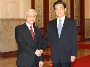 Vietnamese Party General Secretary Nguyen Phu Trong (L) and Chinese Party General Secretary and President Hu Jintao (Photo: Vietnam News Agency)