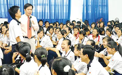 Tư vấn học đường - Lợi ích đôi đường