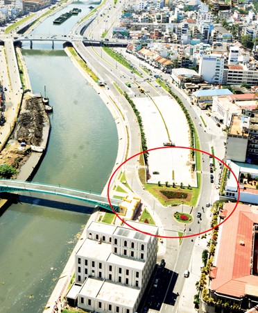 Thu Thiem tunnel in Vo Van Kiet boulevard