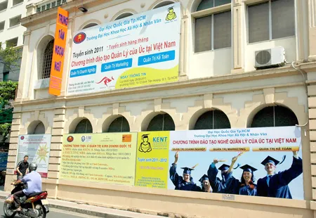 Bùng nổ liên kết đào tạo chui