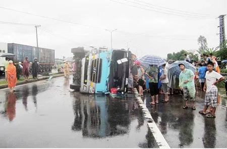 Hiện trường vụ tai nạn giao thông. Ảnh: Nguyên Khôi