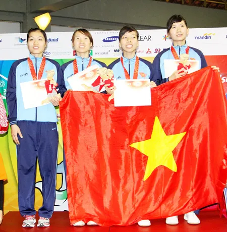 Nhật ký các môn thi đấu của đoàn thể thao Việt Nam (ngày 17-11) -  Cầu lông: Thất vọng với Nguyễn Tiến Minh ảnh 2