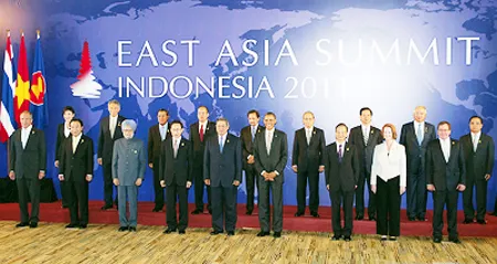 Các nhà Lãnh đạo dự Hội nghị Cấp cao Đông Á - Ảnh: Chinhphu.vn