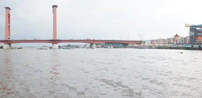 Sau những ngày SEA Games sôi động, Palembang trở lại với vẻ trầm mặc như dòng sông Song Musi.