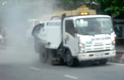 Nên đổi giờ hoạt động của xe quét đường