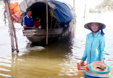 6 người sống treo “miệng hà bá”
