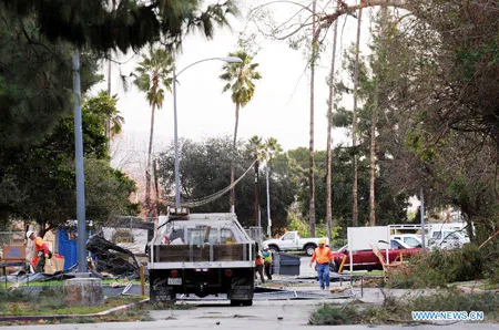 Hơn 400.000 hộ ở các bang của nước Mỹ  bị mất điện vì bão