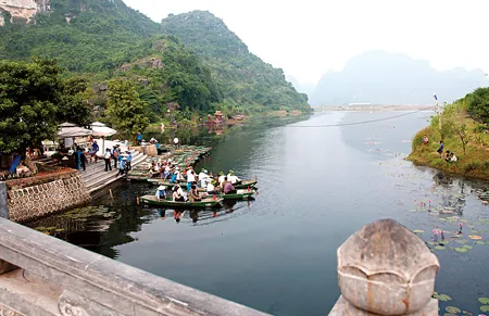 Bến thuyền.