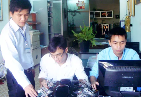 Người mở lối cho sinh viên nghiên cứu khoa học