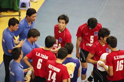 Vòng 2 giải bóng chuyền VĐQG 2011: Giàu quá cũng khổ!