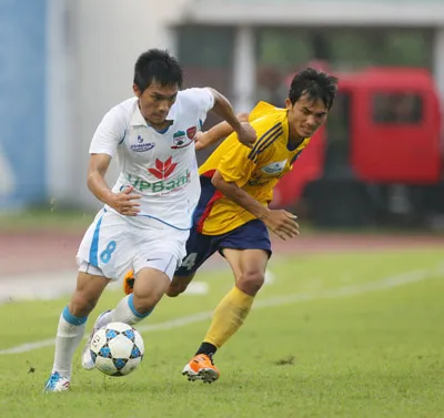 VFF khá liều khi giao toàn quyền cho AVG khai thác hình ảnh của bóng đá Việt Nam. Ảnh: D.P