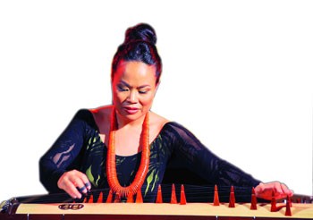 Zitherist Van Anh .(Photo: SGGP)