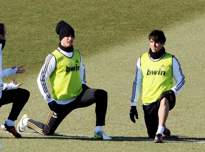 Kaka (phải) và các đồng đội Real đã sẵn sàng.