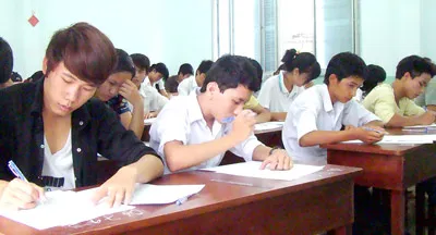 Tuyển sinh vượt chỉ tiêu - Lờn thuốc