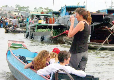 Đổi thay trên đất Chín Rồng