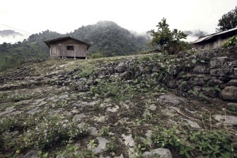 View of a stone wall at the recently discovered Malqui-Machay Inca site, in Sigchos, Ecuador, on November 12, 2011. (Photo: AFP)