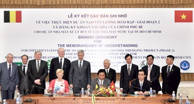 The signing ceremony for the Memorandum of Understanding between Ho Chi Minh city and Belgium(Photo: SGGP)
