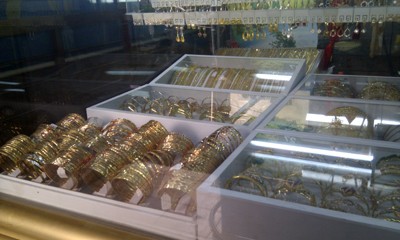 Buying still recorded as the main tendency on bullion market. (Photo: T.Doan)