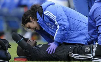 “Cristiano Ronaldo” đi giày cao gót ảnh 2