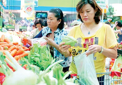 Dù bận rộn với công việc nhưng HLV Kiều Oanh vẫn dành nhiều thời gian để thực hiện thiên chức của người phụ nữ.