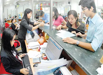 Chính phủ họp phiên thường kỳ tháng 2 - Mặt bằng lãi suất giảm 1%