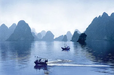 Sơn thủy hữu tình. Ảnh: NGUYỄN MẠNH LÂM