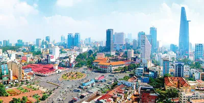 Một góc trung tâm TPHCM. Ảnh: NGUYỄN MẠNH SINH