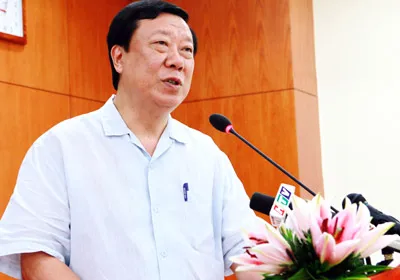 “Nhìn lại 10 năm thực hiện Nghị quyết 20-NQ-TW của Bộ Chính trị về lĩnh vực đầu tư kết cấu hạ tầng - Tồn tại và các giải pháp định hướng"