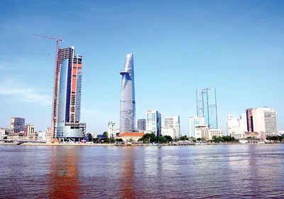 Một góc TPHCM bên sông Sài Gòn. Ảnh: Thái Bằng