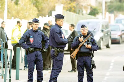 Vụ thảm sát đẫm máu tại Pháp - Thế giới phẫn nộ