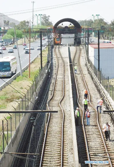 Nhiều tuyến đường sắt đã bị hư hỏng nặng